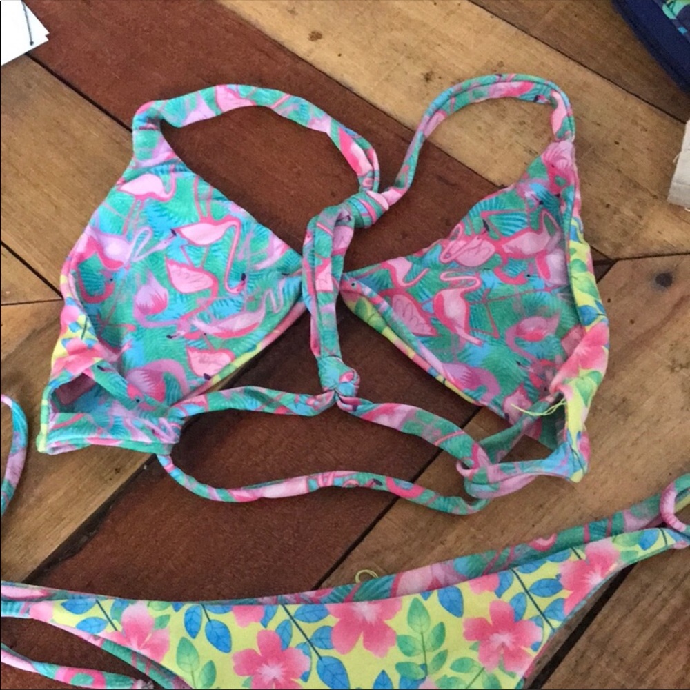 Sm Moana top for sale!